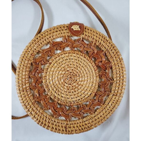 Rattan Woven Wicker Straw Round 7 in Crossbody Purse Handbag - Picture 2 of 7
